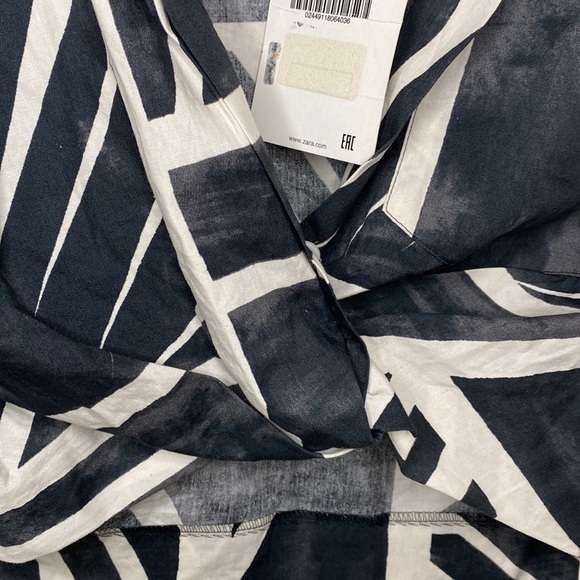 Zara Blouse - Picture 4 of 5